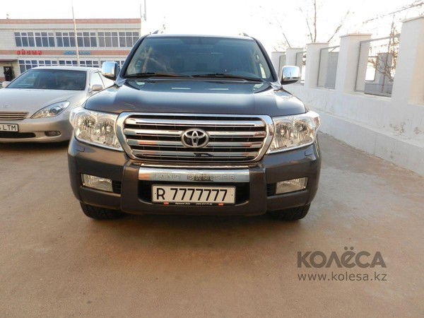 Руслан Садуов