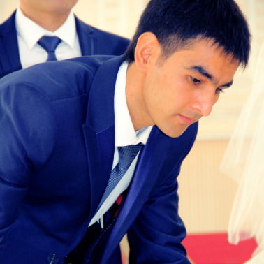 Бахтиёр Назаров