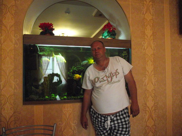 Владимир Ахтемиров