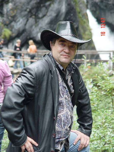 Сергей Пахомов