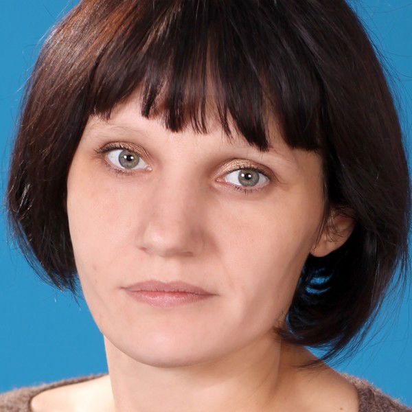 Анна Иванова