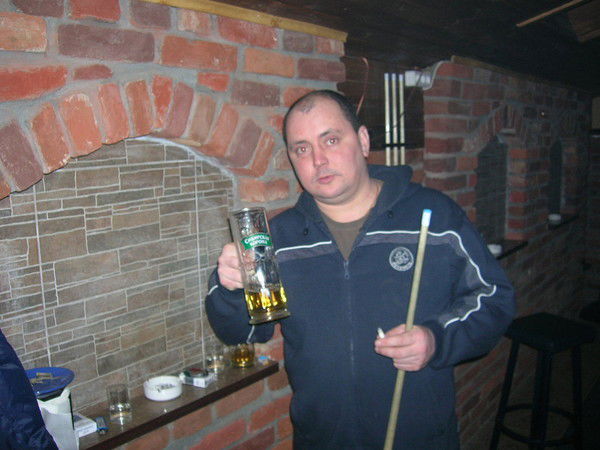 Константин Емельянов