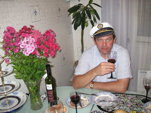 Владимир Коротов