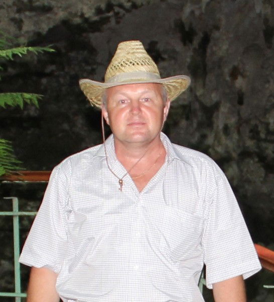 Владимир Хлестов