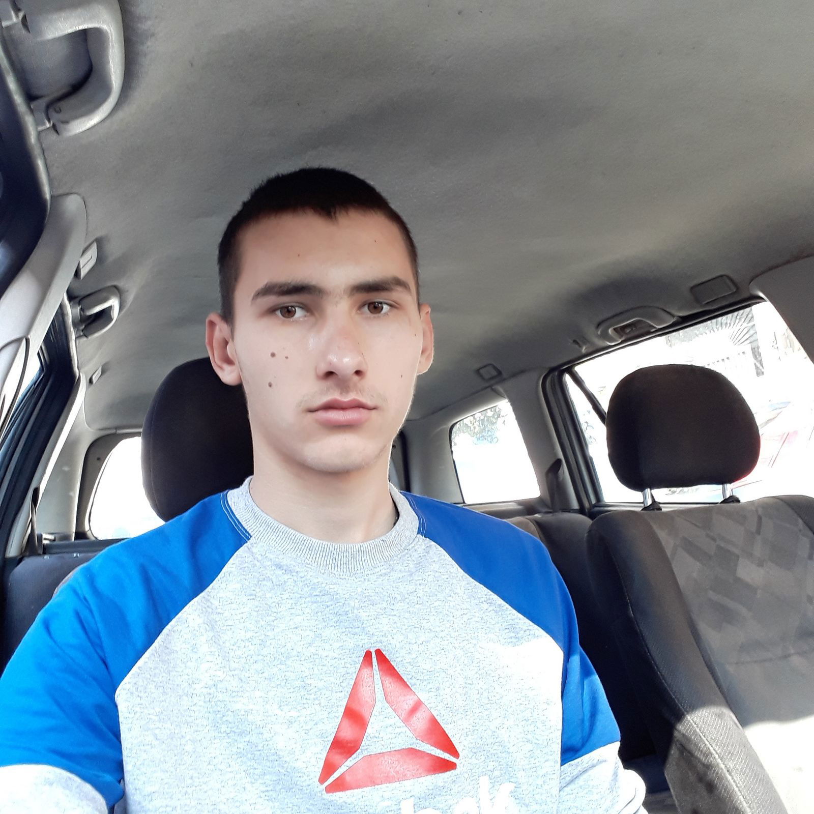 Роман Давиденко