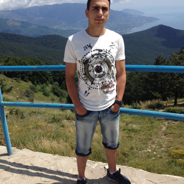 Миша Коханов