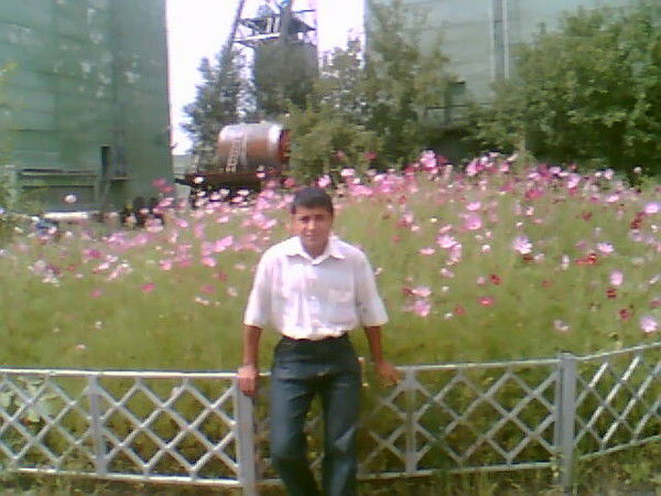 Алмаз Жанузаков