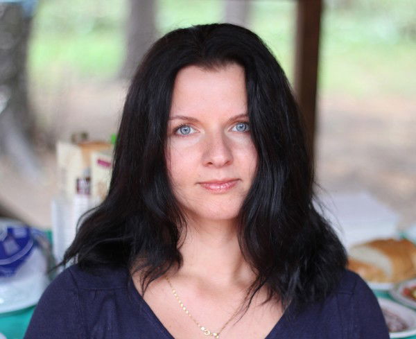 Иринка Бундина