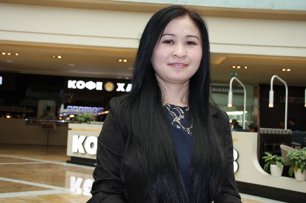 Айнура Надирова