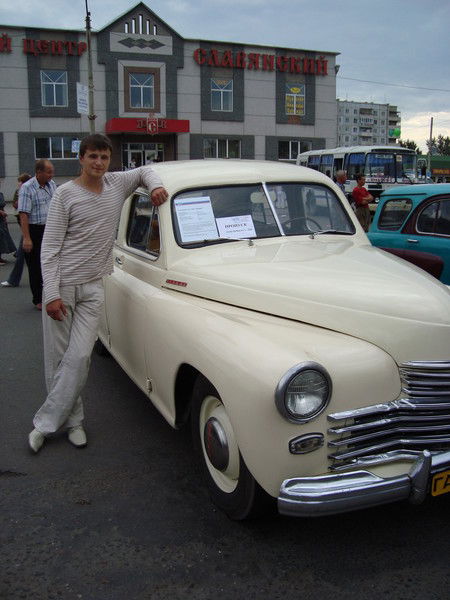 Денис Зотин