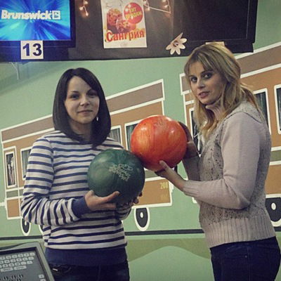 Оля Стрельникова