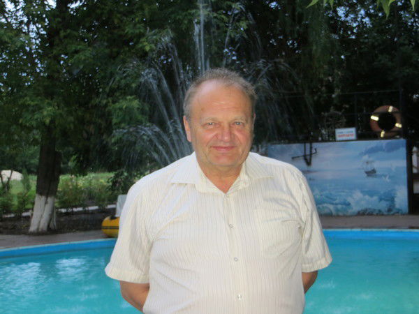 Александр Клово