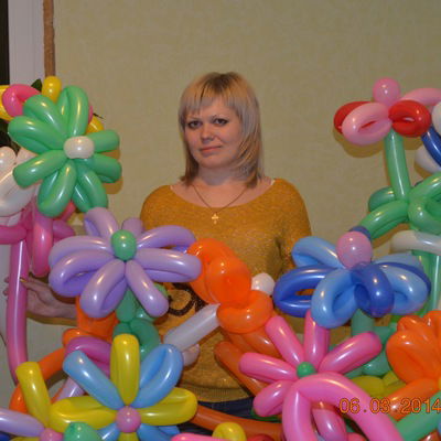 Наташа Аношина