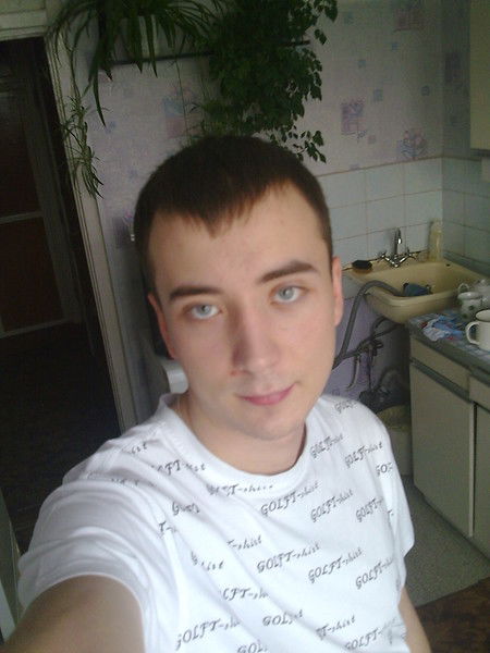 Антон Суцко