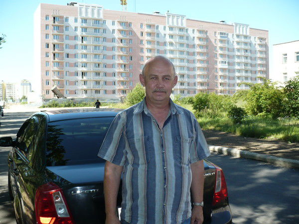 Виктор Толстиков