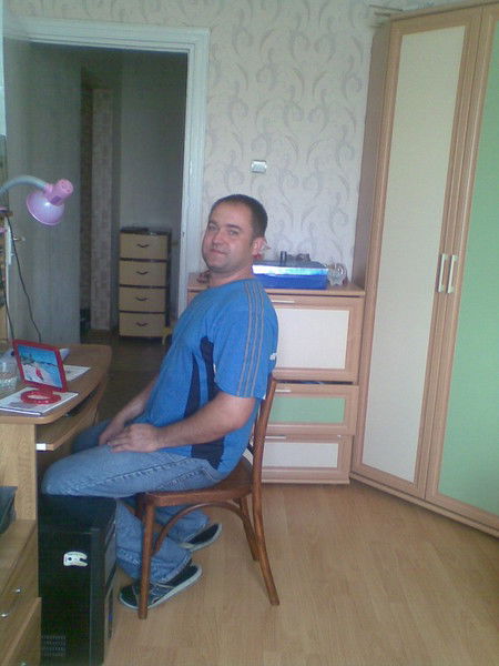 ********** **********