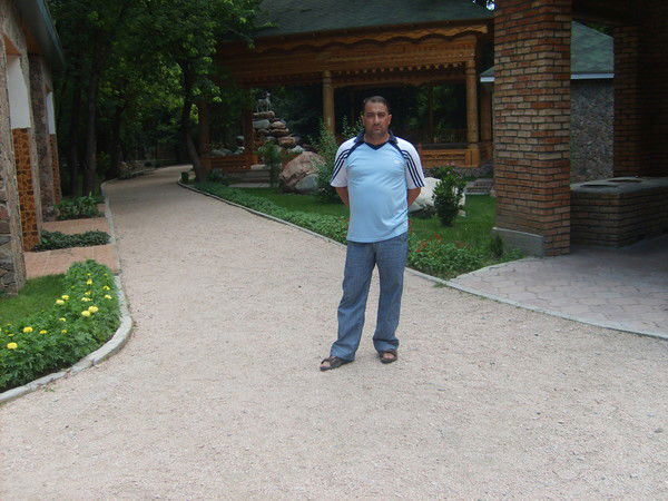 Хасан Рахмонов