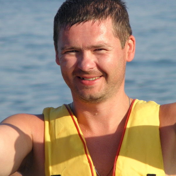 Денис Коротков