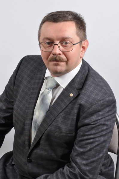 Олег Кондауров