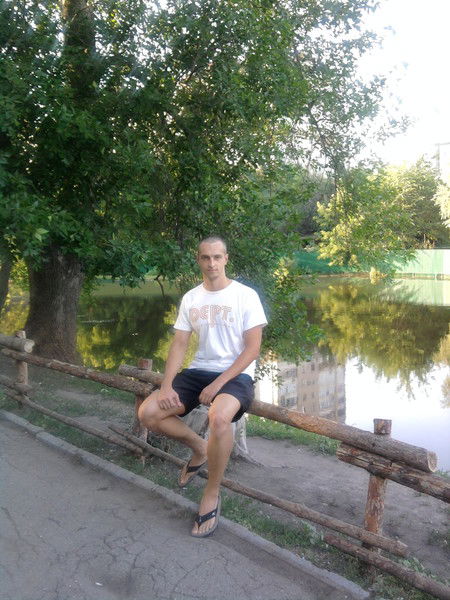 Виктор Шарков