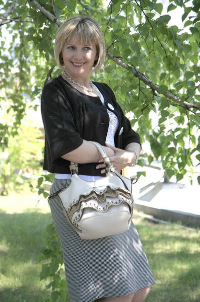 Елена Завражнова