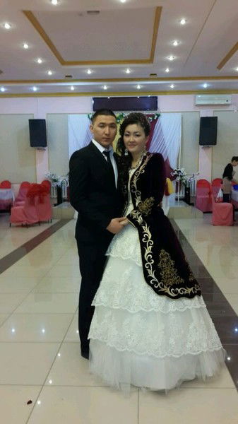 Манарбек Лаура Уриспаевы