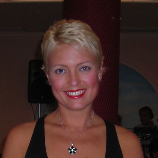 Алёна Вельдина