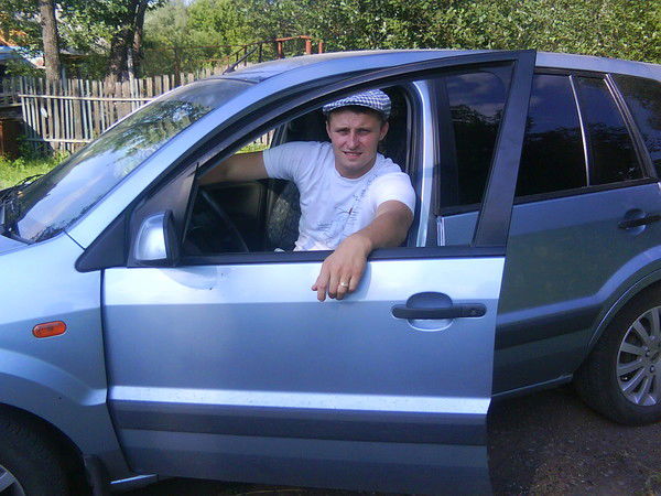 Андрей Исаков