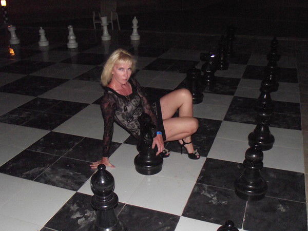 Анна Черникова