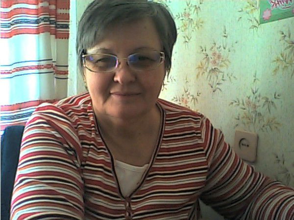 Наташа Головина