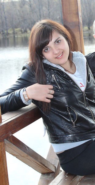 Женя Суханова