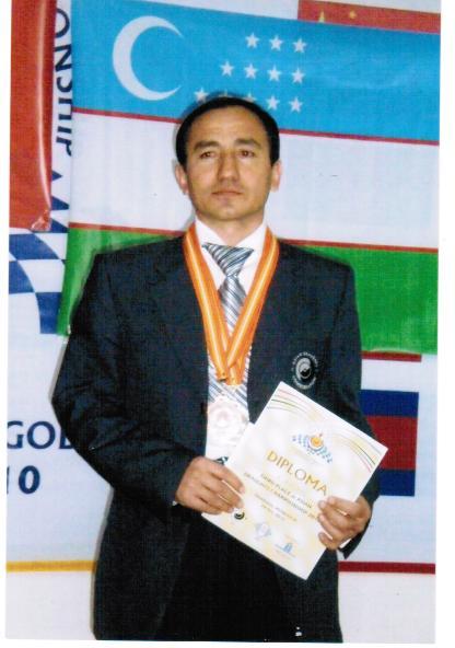 Алишер Артиков