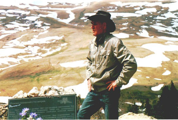 Александр Воложенин