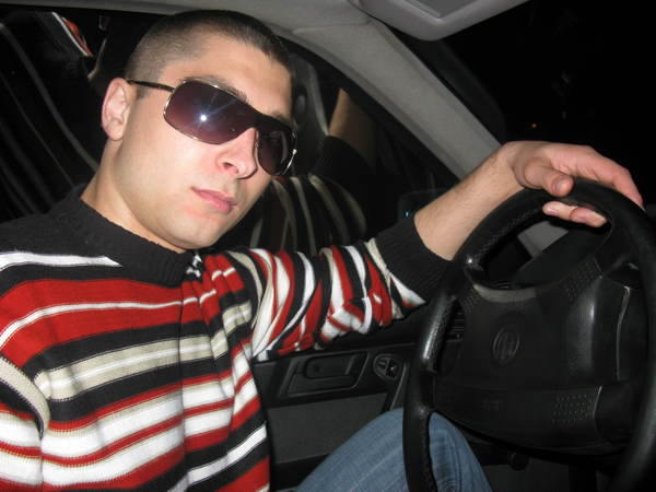 Виктор Османов