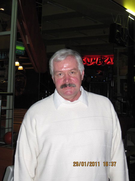 Владимир Казаров