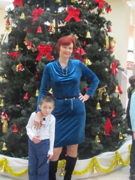 Лариса Сазанова