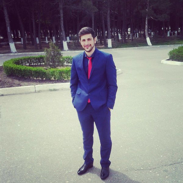 Магомед Гусейнов