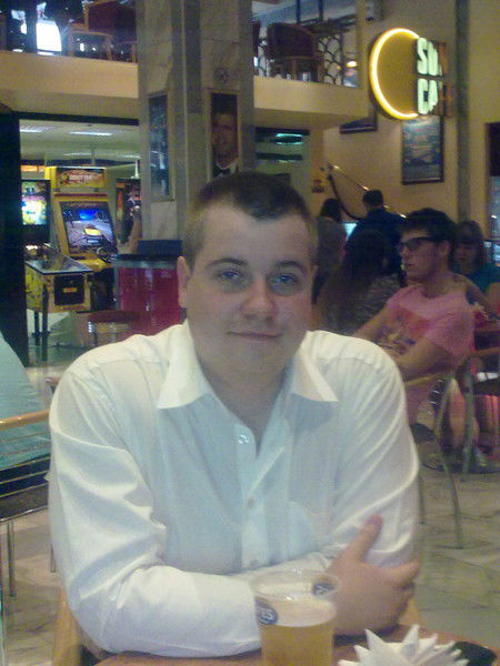 Денис Коваленков