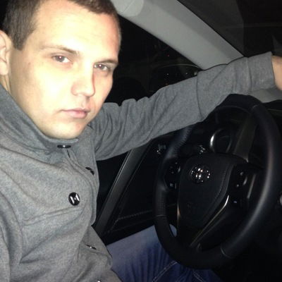 Денис Шадаев