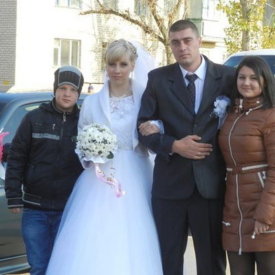 Антон Костенко