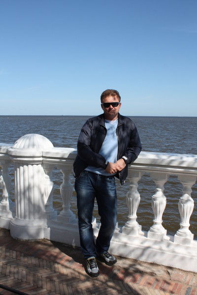 Инсксергей Тарасов