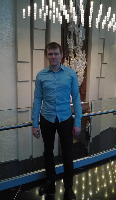 Александр Макаров