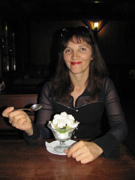 Анна Иванова