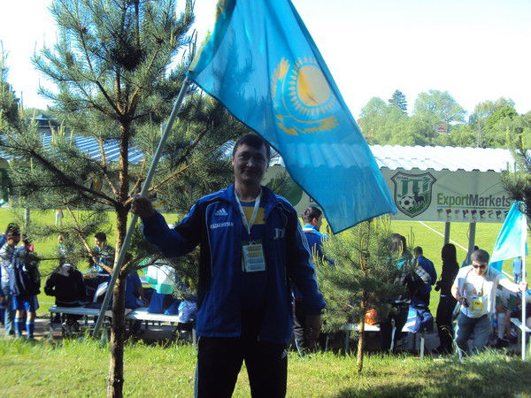 Дмитрий Назаренко