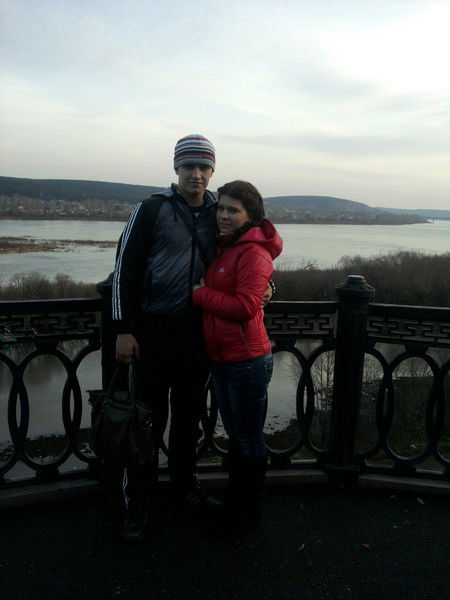 Катя Попова