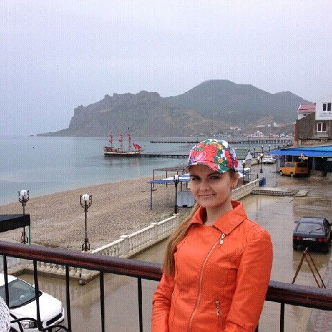 Венера Анварова