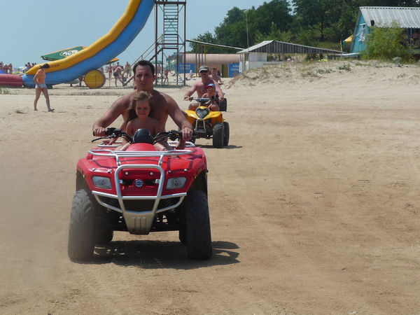 Максим Татаринцев