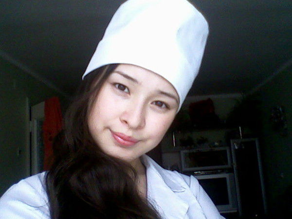 Арай Хасенова