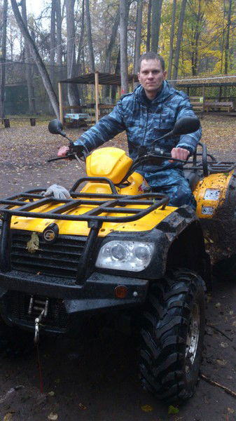 Александр Титов