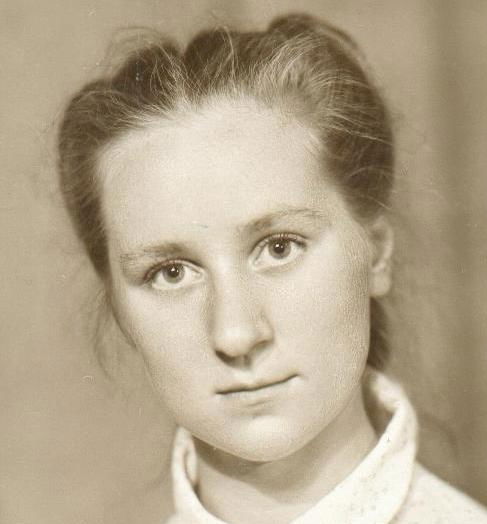 Марина Лещенко